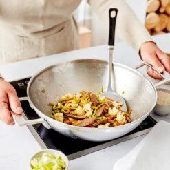 Demeyere Industry 5 RVS Wokpan – Wokpan Inductie – 30 Cm –2 Handvaten – PTFE-vrij 6 Demeyere Industry 5 RVS Wokpan – Wokpan Inductie – 30 Cm –2 Handvaten – PTFE-vrij -Beroemde Keukenserie Winkel 1200x1200 199