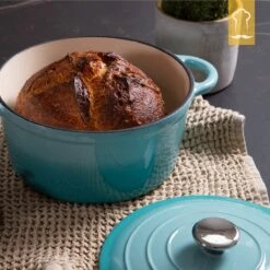 Chefarone Gietijzeren Pan - Braadpan Inclusief Deksel - Geschikt Voor Alle Warmtebronnen - Geëmailleerd Blauw -Beroemde Keukenserie Winkel 1200x1200 312