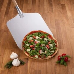 Blumtal Professionele Pizzaschep - 30,5 X 30,5 Cm - Houten Grip 85 Cm -Beroemde Keukenserie Winkel 1200x1200 459