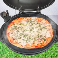 KitchenBrothers Elektrische BBQ - Met Grillplaat - Anti-aanbaklaag - Incl. Plank/Houders - Grilloppervlak 46,5x33,8cm - Tot 300°C - 2400W - Zwart 3 KitchenBrothers Elektrische BBQ - Met Grillplaat - Anti-aanbaklaag - Incl. Plank/Houders - Grilloppervlak 46,5x33,8cm - Tot 300°C - 2400W - Zwart -Beroemde Keukenserie Winkel 1200x1200 559