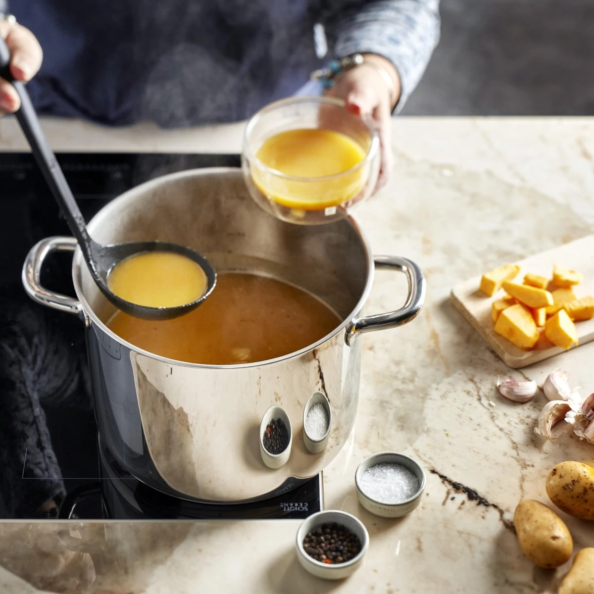 Demeyere Classico 3 soeppan - Met deksel - Inductie - 24 cm - 7L Demeyere Classico 3 Soeppan - Met Deksel - Inductie - 24 Cm - 7L -Beroemde Keukenserie Winkel 1200x1200 69