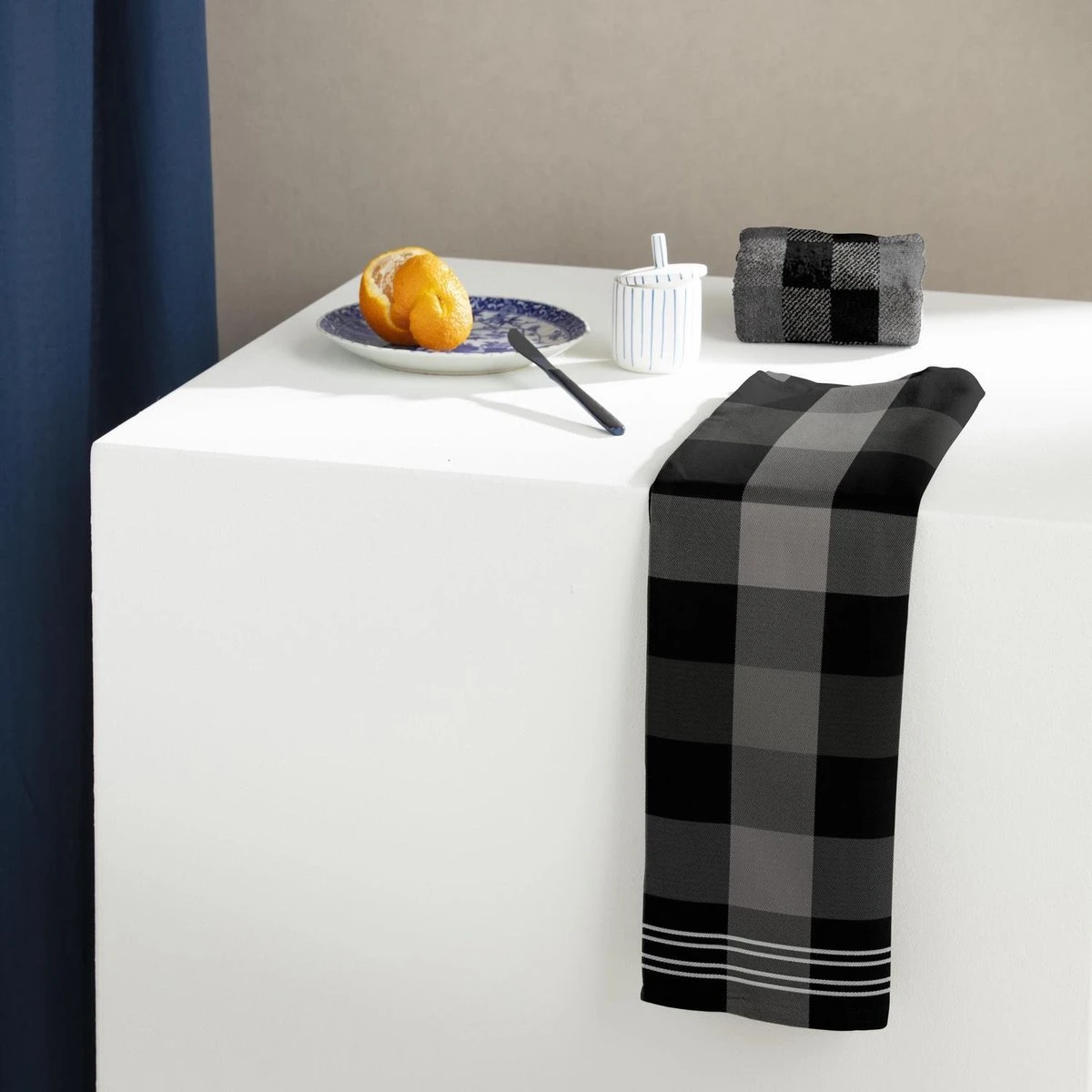 DDDDD Feller - 2 Theedoeken & 2 Keukendoeken - Grey DDDDD Feller - 2 Theedoeken & 2 Keukendoeken - Grey -Beroemde Keukenserie Winkel 1200x1200 746