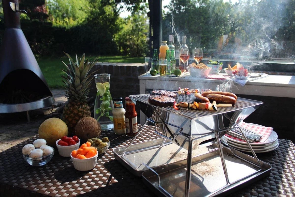 United Entertainment - Opvouwbare Houtskoolbarbecue - RVS - Met Koffer en Draagtas United Entertainment - Opvouwbare Houtskoolbarbecue - RVS - Met Koffer En Draagtas -Beroemde Keukenserie Winkel 1200x800 90