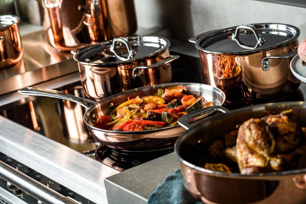 Koekenpan Ø26cm met deksel - inductie - koper - DUCQ Koekenpan Ø26cm Met Deksel - Inductie - Koper - DUCQ -Beroemde Keukenserie Winkel 1200x801 1