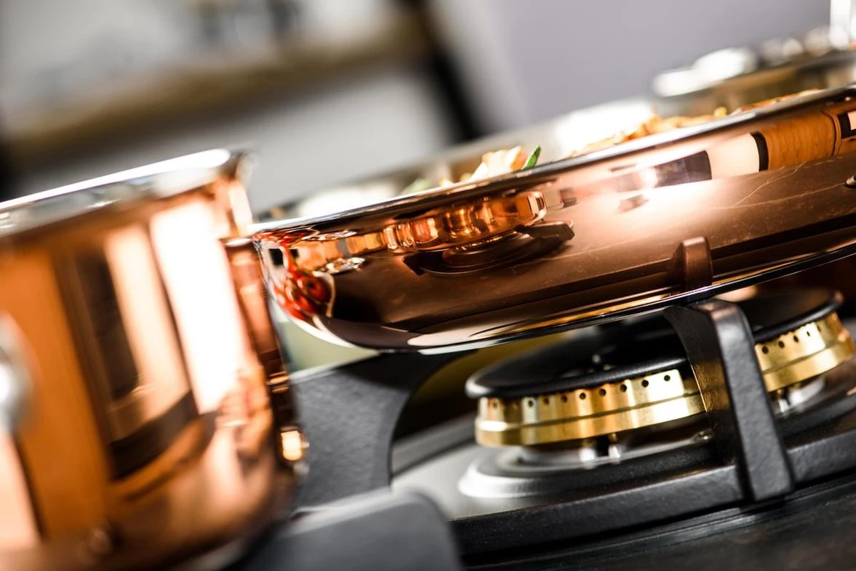 Koekenpan Ø26cm met deksel - inductie - koper - DUCQ Koekenpan Ø26cm Met Deksel - Inductie - Koper - DUCQ -Beroemde Keukenserie Winkel