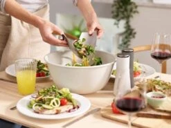 Joseph Joseph - Uno Saladeschaal - Met Saladebestek -Beroemde Keukenserie Winkel 1200x899 10