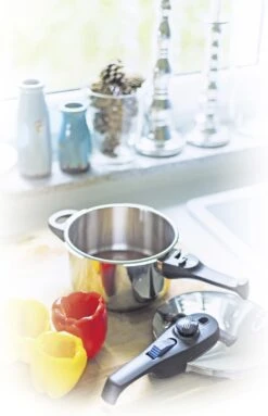 ELO Praktika Plus XS Snelkookpan 2,7 Liter -Beroemde Keukenserie Winkel 774x1200